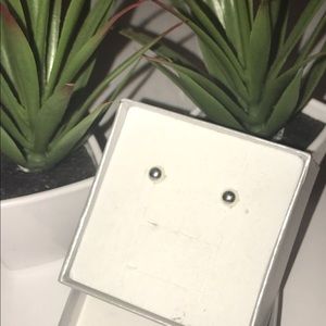 925 6mm Sterling silver ball stud earrings